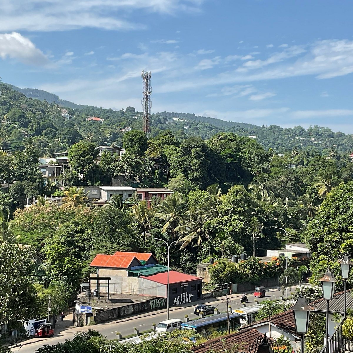 هتل رویال کندیان